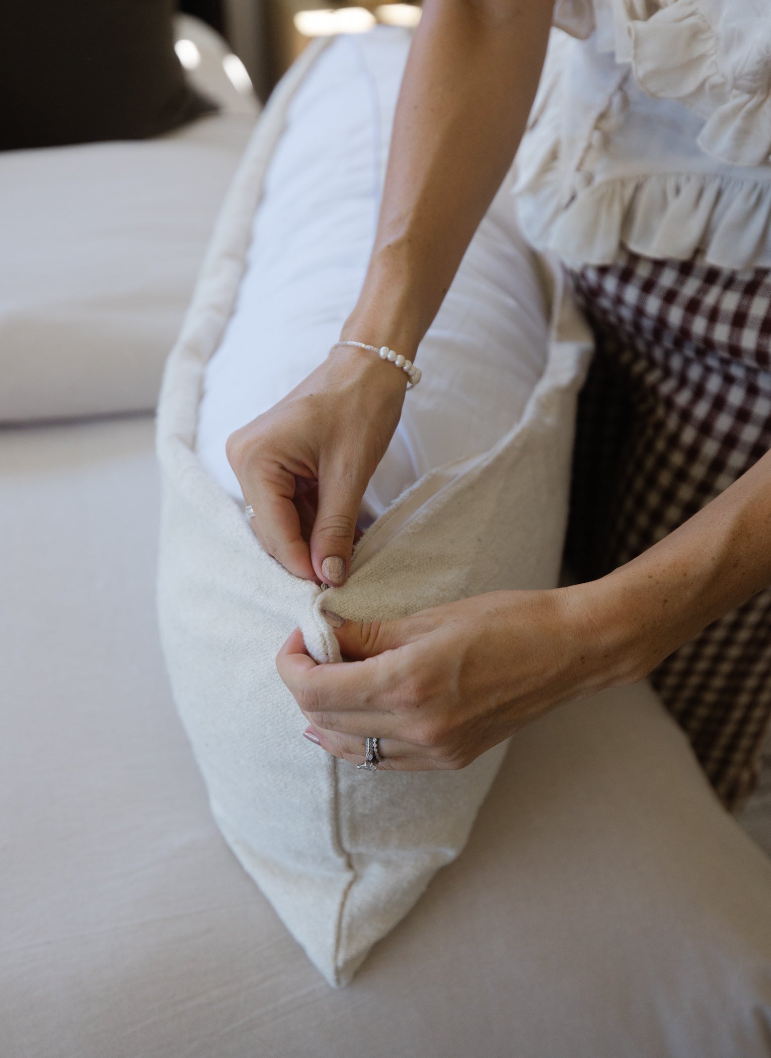 Boucle in Off White - 12x20 | 12x40 - Image 17