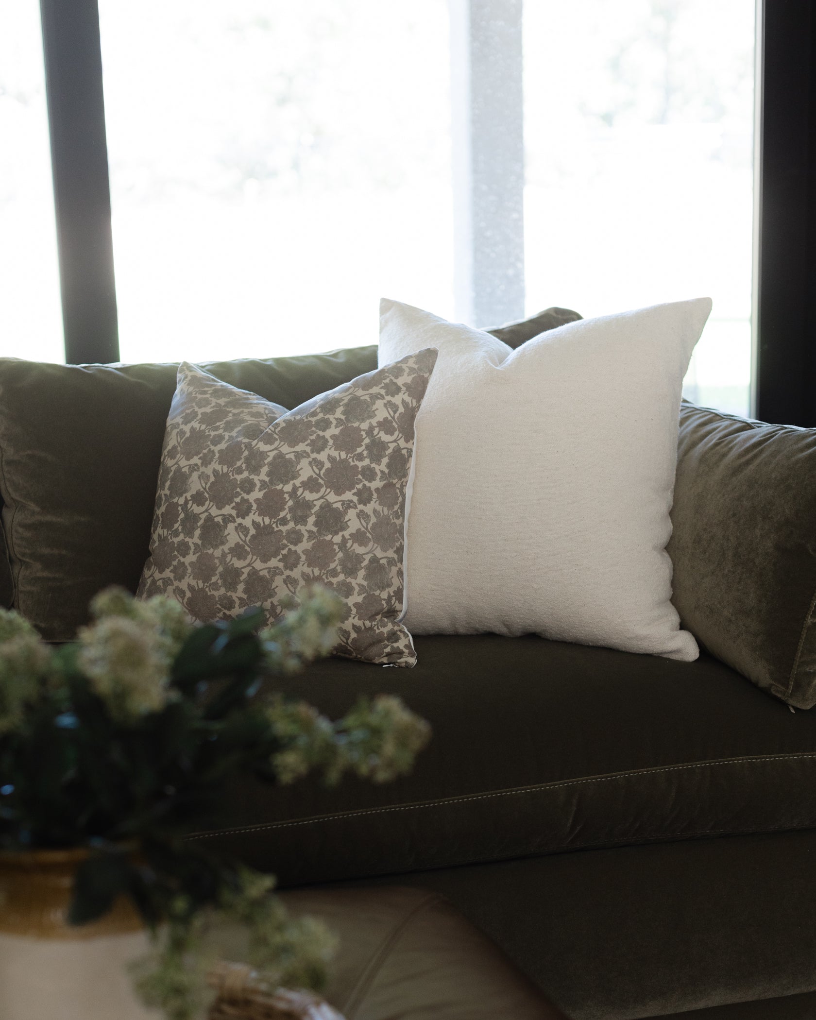 Boucle in Off White - 12x20 | 12x40 - Image 22