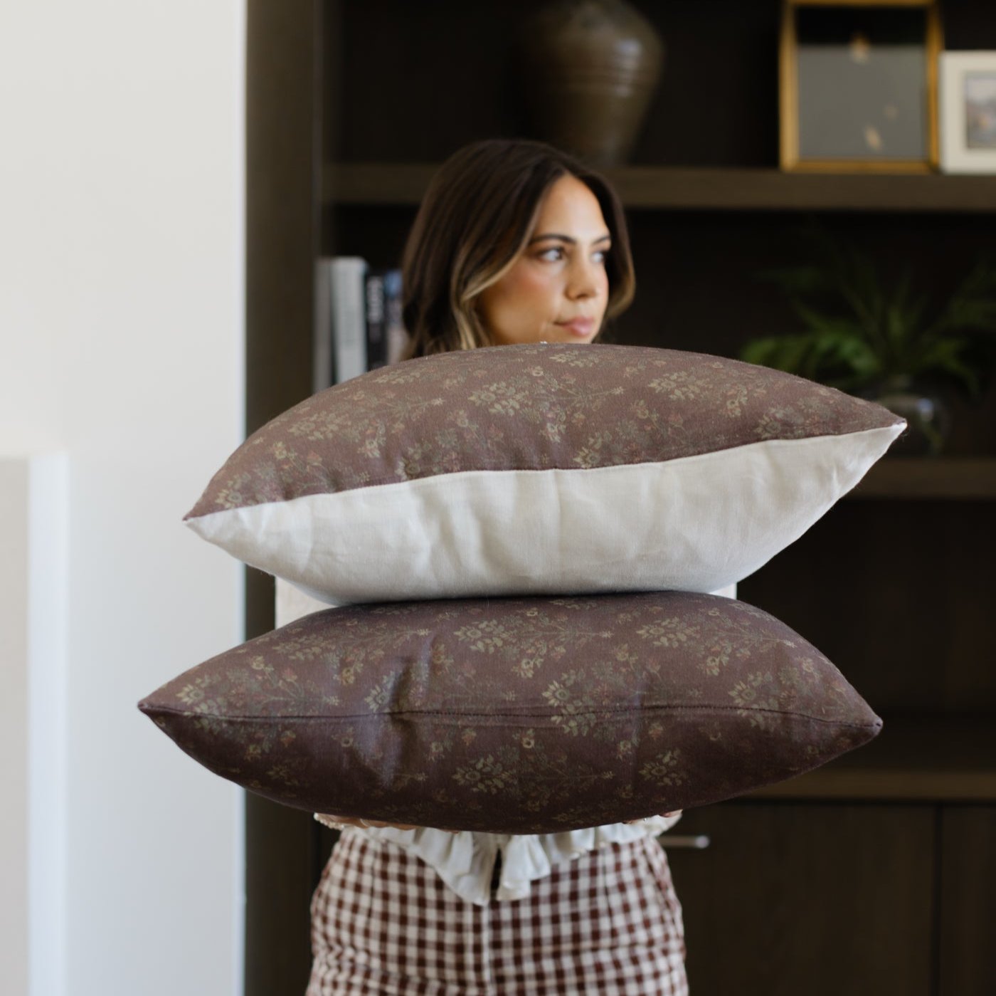 Bordeaux in Linen - 18 | 20 | 22 - Image 11