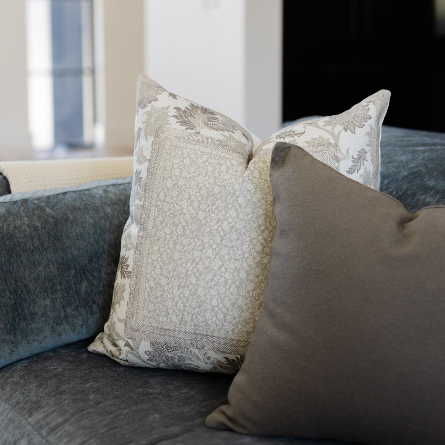 Juliette in Corduroy- 18 | 22 | 24 - Image 9